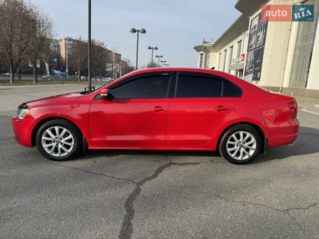 Червоний Фольксваген Джетта, об'ємом двигуна 2.5 л та пробігом 290 тис. км за 7700 $, фото 4 на Automoto.ua