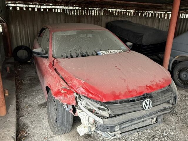 Червоний Фольксваген Джетта, об'ємом двигуна 2 л та пробігом 270 тис. км за 3999 $, фото 1 на Automoto.ua