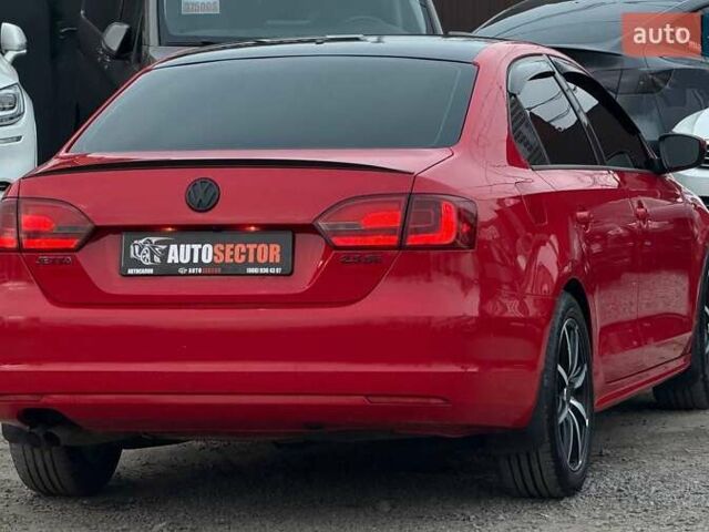 Красный Фольксваген Джетта, объемом двигателя 2.48 л и пробегом 216 тыс. км за 9300 $, фото 9 на Automoto.ua