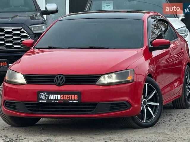 Красный Фольксваген Джетта, объемом двигателя 2.48 л и пробегом 216 тыс. км за 9300 $, фото 1 на Automoto.ua