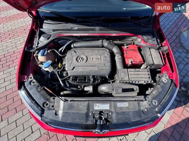 Червоний Фольксваген Джетта, об'ємом двигуна 1.8 л та пробігом 210 тис. км за 8900 $, фото 11 на Automoto.ua