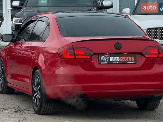 Красный Фольксваген Джетта, объемом двигателя 2.48 л и пробегом 216 тыс. км за 9300 $, фото 11 на Automoto.ua