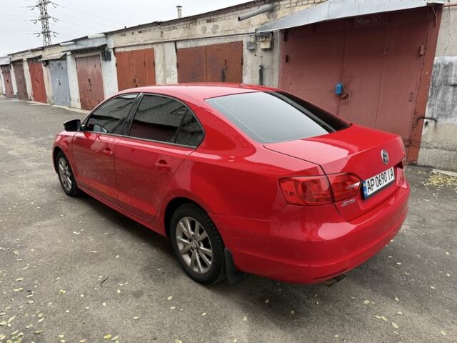 Червоний Фольксваген Джетта, об'ємом двигуна 2.5 л та пробігом 248 тис. км за 6800 $, фото 4 на Automoto.ua