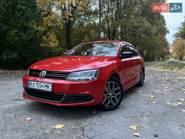 Красный Фольксваген Джетта, объемом двигателя 1.98 л и пробегом 175 тыс. км за 7499 $, фото 4 на Automoto.ua