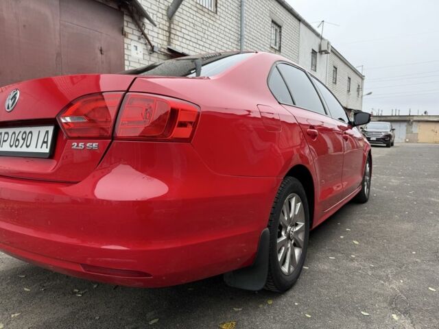 Червоний Фольксваген Джетта, об'ємом двигуна 2.5 л та пробігом 248 тис. км за 6800 $, фото 9 на Automoto.ua