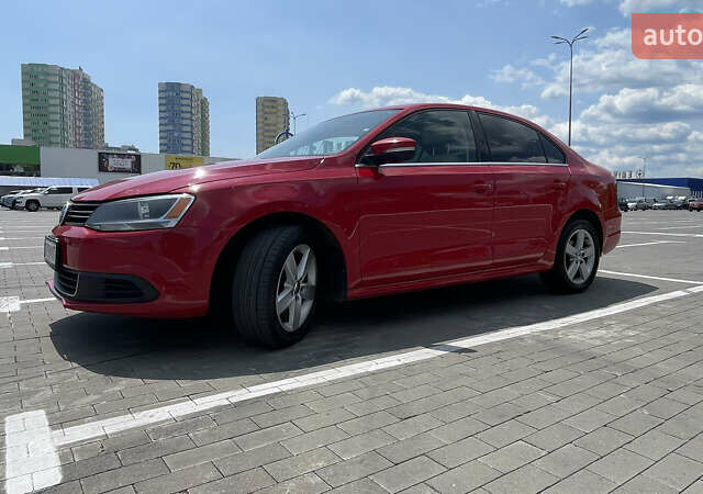 Червоний Фольксваген Джетта, об'ємом двигуна 1.97 л та пробігом 147 тис. км за 10000 $, фото 21 на Automoto.ua