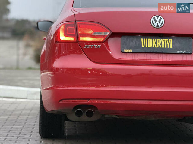 Червоний Фольксваген Джетта, об'ємом двигуна 1.8 л та пробігом 208 тис. км за 9850 $, фото 17 на Automoto.ua