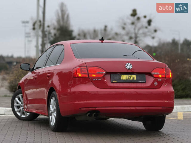 Червоний Фольксваген Джетта, об'ємом двигуна 1.8 л та пробігом 208 тис. км за 9850 $, фото 14 на Automoto.ua