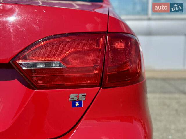 Червоний Фольксваген Джетта, об'ємом двигуна 1.8 л та пробігом 217 тис. км за 7990 $, фото 18 на Automoto.ua