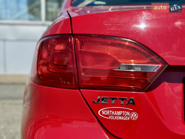 Червоний Фольксваген Джетта, об'ємом двигуна 1.8 л та пробігом 217 тис. км за 7990 $, фото 17 на Automoto.ua