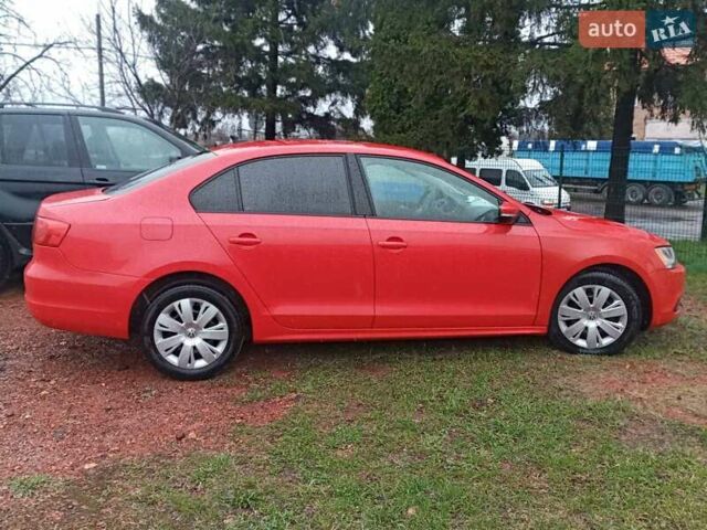 Красный Фольксваген Джетта, объемом двигателя 1.8 л и пробегом 175 тыс. км за 7550 $, фото 4 на Automoto.ua