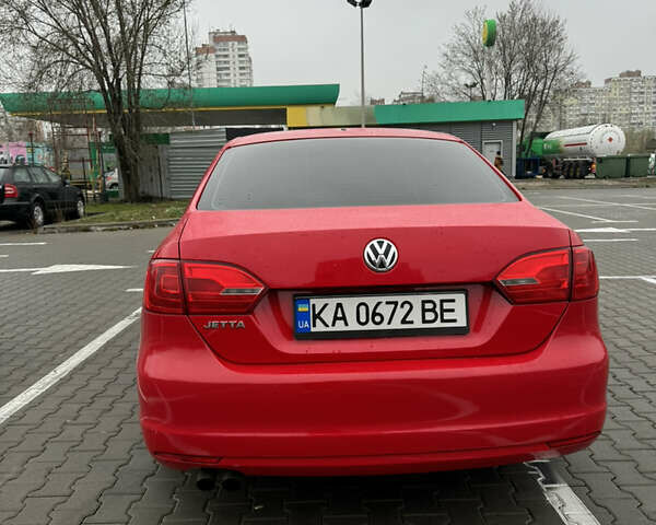 Красный Фольксваген Джетта, объемом двигателя 1.98 л и пробегом 260 тыс. км за 7700 $, фото 4 на Automoto.ua