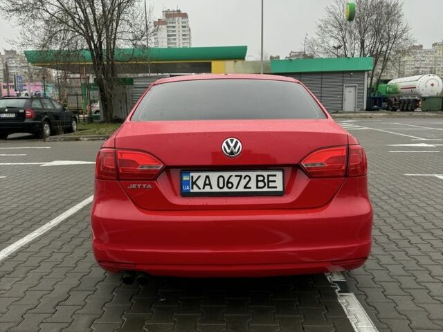 Червоний Фольксваген Джетта, об'ємом двигуна 2 л та пробігом 250 тис. км за 7500 $, фото 3 на Automoto.ua