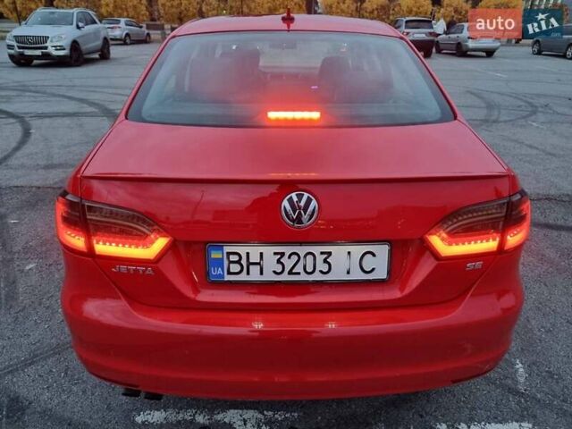 Красный Фольксваген Джетта, объемом двигателя 1.8 л и пробегом 180 тыс. км за 9000 $, фото 8 на Automoto.ua