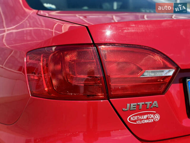 Червоний Фольксваген Джетта, об'ємом двигуна 1.8 л та пробігом 217 тис. км за 7990 $, фото 16 на Automoto.ua