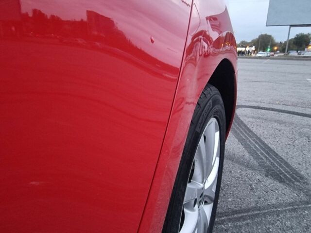 Красный Фольксваген Джетта, объемом двигателя 1.8 л и пробегом 94 тыс. км за 9000 $, фото 4 на Automoto.ua