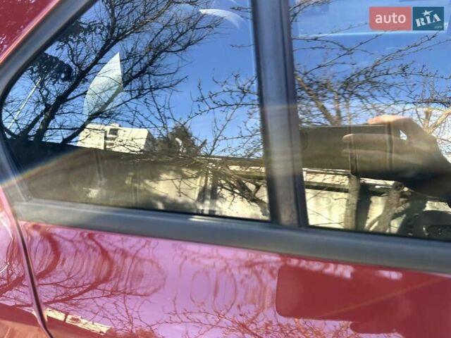 Фольксваген Джетта 2015 у Києві на Automoto.ua Червоний Фольксваген Джетта, об'ємом двигуна 1.4 л та пробігом 182 тис. км за 9400 $, фото 12 на Automoto.ua