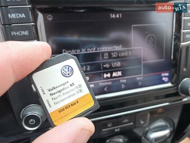 Червоний Фольксваген Джетта, об'ємом двигуна 1.8 л та пробігом 231 тис. км за 11000 $, фото 34 на Automoto.ua