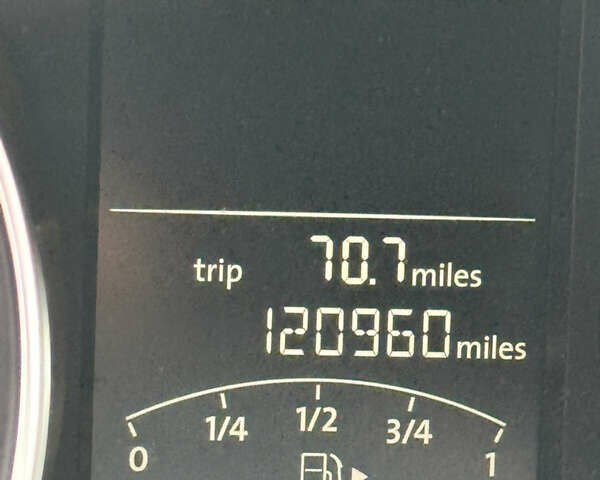 Червоний Фольксваген Джетта, об'ємом двигуна 1.8 л та пробігом 194 тис. км за 10500 $, фото 7 на Automoto.ua