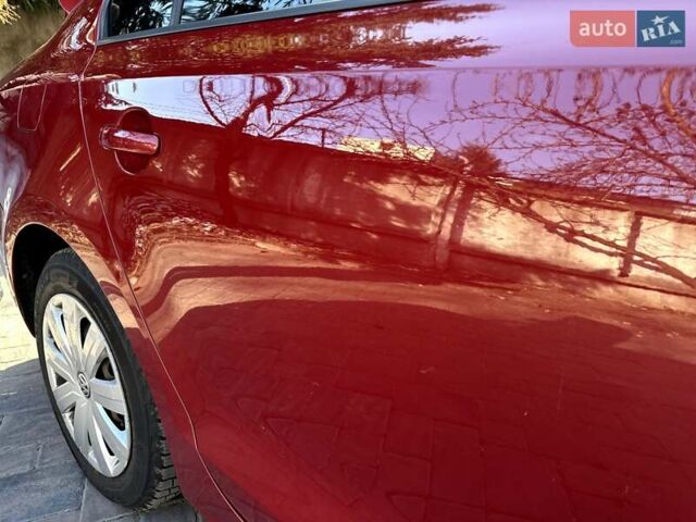 Фольксваген Джетта 2015 у Києві на Automoto.ua Червоний Фольксваген Джетта, об'ємом двигуна 1.4 л та пробігом 182 тис. км за 9400 $, фото 11 на Automoto.ua