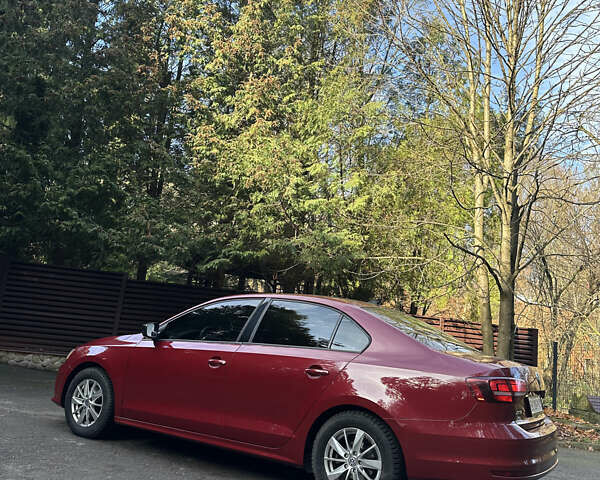 Красный Фольксваген Джетта, объемом двигателя 1.39 л и пробегом 116 тыс. км за 10100 $, фото 3 на Automoto.ua