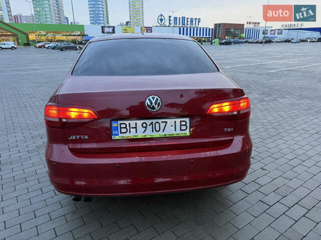 Фольксваген Джетта 2015 у Одесі на Automoto.ua Червоний Фольксваген Джетта, об'ємом двигуна 1.4 л та пробігом 52 тис. км за 8999 $, фото 1 на Automoto.ua