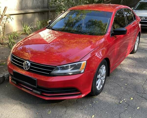 Красный Фольксваген Джетта, объемом двигателя 1.8 л и пробегом 145 тыс. км за 8500 $, фото 1 на Automoto.ua