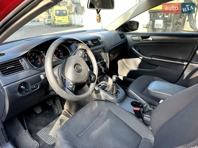 Фольксваген Джетта 2015 у Києві на Automoto.ua Червоний Фольксваген Джетта, об'ємом двигуна 1.4 л та пробігом 182 тис. км за 9400 $, фото 8 на Automoto.ua