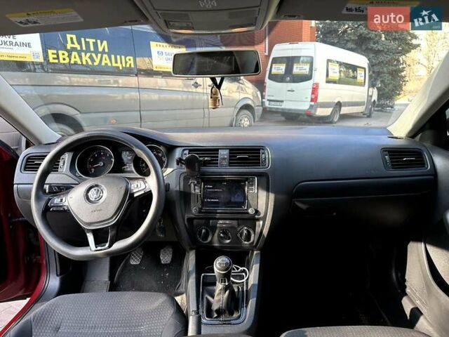 Фольксваген Джетта 2015 у Києві на Automoto.ua Червоний Фольксваген Джетта, об'ємом двигуна 1.4 л та пробігом 182 тис. км за 9400 $, фото 34 на Automoto.ua
