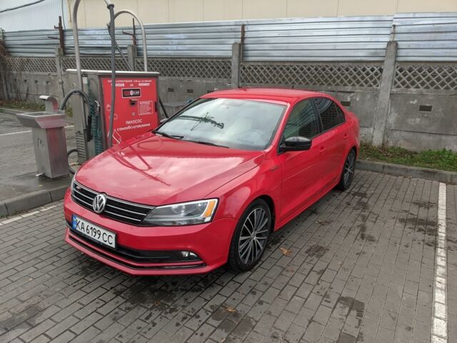 Красный Фольксваген Джетта, объемом двигателя 1.8 л и пробегом 139 тыс. км за 12500 $, фото 16 на Automoto.ua