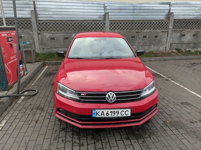 Красный Фольксваген Джетта, объемом двигателя 1.8 л и пробегом 139 тыс. км за 12500 $, фото 15 на Automoto.ua