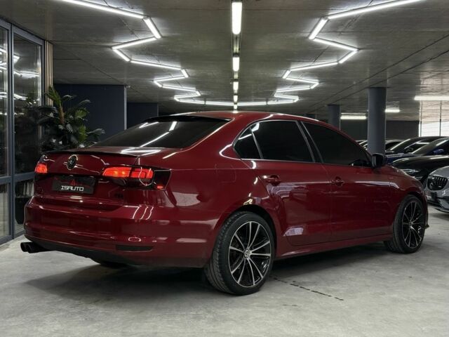 Червоний Фольксваген Джетта, об'ємом двигуна 1.4 л та пробігом 208 тис. км за 9900 $, фото 12 на Automoto.ua