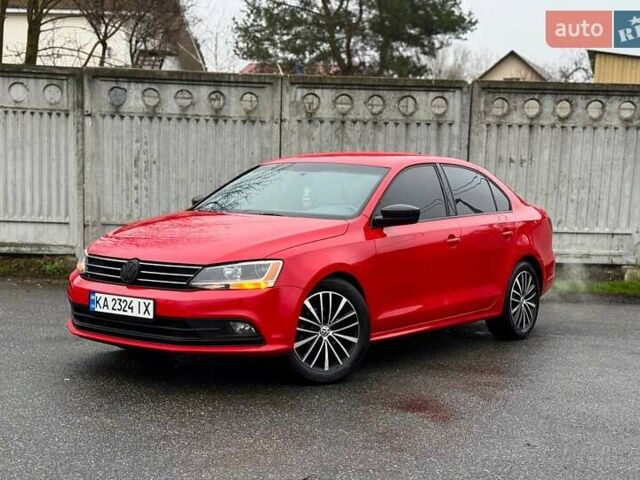 Красный Фольксваген Джетта, объемом двигателя 1.8 л и пробегом 135 тыс. км за 11300 $, фото 2 на Automoto.ua