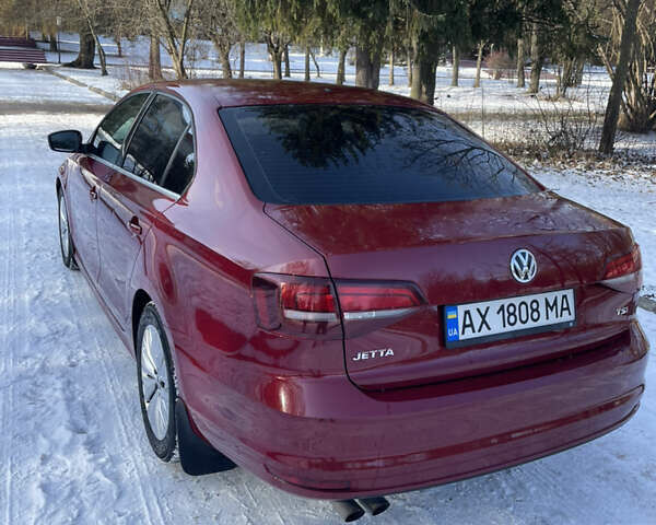 Красный Фольксваген Джетта, объемом двигателя 1.4 л и пробегом 180 тыс. км за 10200 $, фото 6 на Automoto.ua
