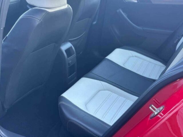 Червоний Фольксваген Джетта, об'ємом двигуна 1.8 л та пробігом 71 тис. км за 11600 $, фото 10 на Automoto.ua