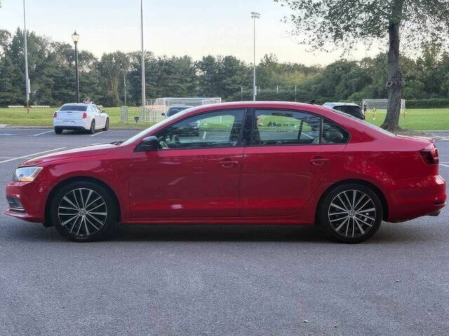 Червоний Фольксваген Джетта, об'ємом двигуна 1.8 л та пробігом 71 тис. км за 11600 $, фото 4 на Automoto.ua