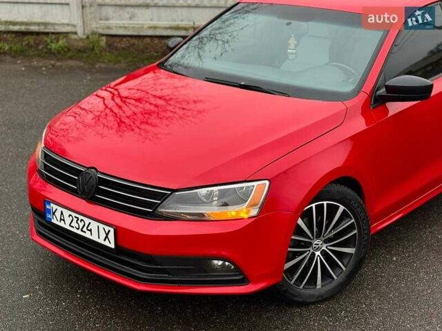 Красный Фольксваген Джетта, объемом двигателя 1.8 л и пробегом 135 тыс. км за 11300 $, фото 4 на Automoto.ua
