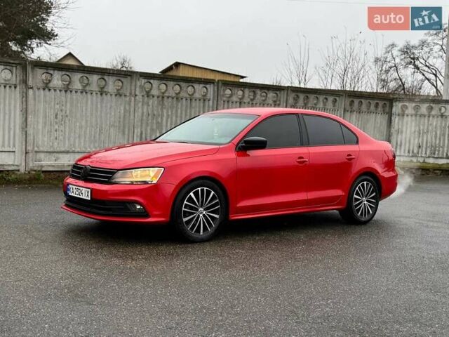 Красный Фольксваген Джетта, объемом двигателя 1.8 л и пробегом 135 тыс. км за 11300 $, фото 7 на Automoto.ua