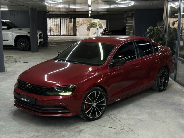 Червоний Фольксваген Джетта, об'ємом двигуна 1.4 л та пробігом 208 тис. км за 9900 $, фото 4 на Automoto.ua