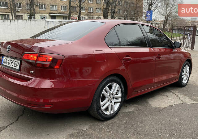 Червоний Фольксваген Джетта, об'ємом двигуна 1.4 л та пробігом 74 тис. км за 11499 $, фото 7 на Automoto.ua