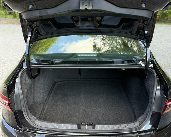 Фольксваген Джетта 2018 в Ровно на Automoto.ua Красный Фольксваген Джетта, объемом двигателя 1.4 л и пробегом 102 тыс. км за 14000 $, фото 10 на Automoto.ua