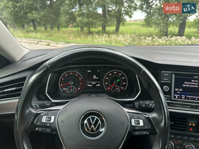 Красный Фольксваген Джетта, объемом двигателя 1.4 л и пробегом 116 тыс. км за 15600 $, фото 13 на Automoto.ua