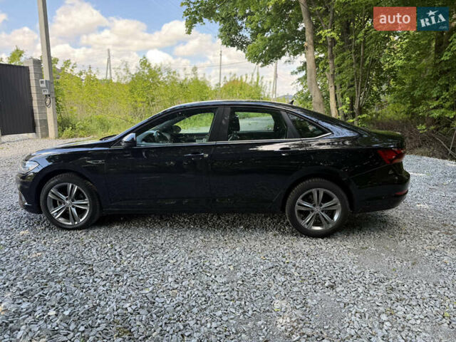 Фольксваген Джетта 2018 в Ровно на Automoto.ua Красный Фольксваген Джетта, объемом двигателя 1.4 л и пробегом 102 тыс. км за 14000 $, фото 4 на Automoto.ua