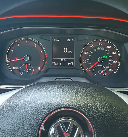 Красный Фольксваген Джетта, объемом двигателя 1.4 л и пробегом 101 тыс. км за 15599 $, фото 17 на Automoto.ua