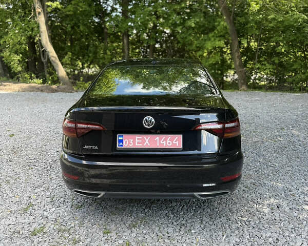 Фольксваген Джетта 2018 в Ровно на Automoto.ua Красный Фольксваген Джетта, объемом двигателя 1.4 л и пробегом 102 тыс. км за 14000 $, фото 7 на Automoto.ua