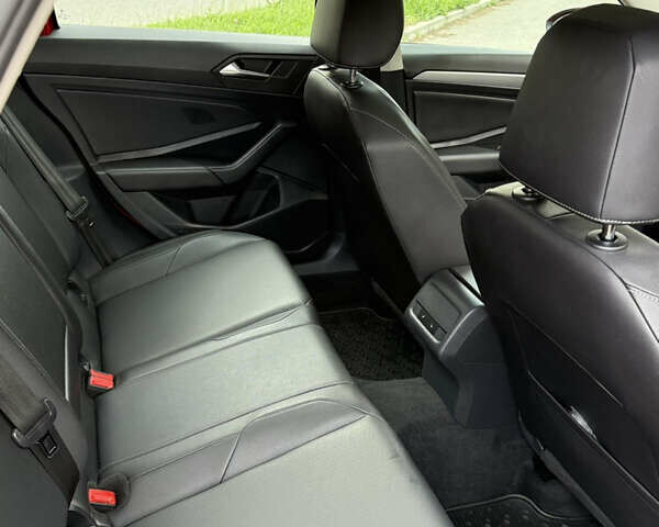 Красный Фольксваген Джетта, объемом двигателя 1.4 л и пробегом 116 тыс. км за 15600 $, фото 10 на Automoto.ua