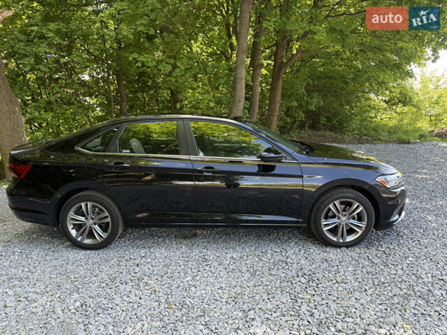 Фольксваген Джетта 2018 в Ровно на Automoto.ua Красный Фольксваген Джетта, объемом двигателя 1.4 л и пробегом 102 тыс. км за 14000 $, фото 3 на Automoto.ua