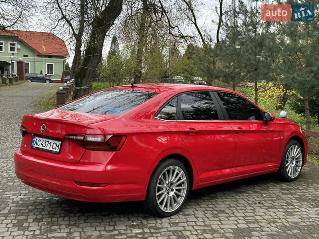 Красный Фольксваген Джетта, объемом двигателя 1.4 л и пробегом 154 тыс. км за 9990 $, фото 8 на Automoto.ua