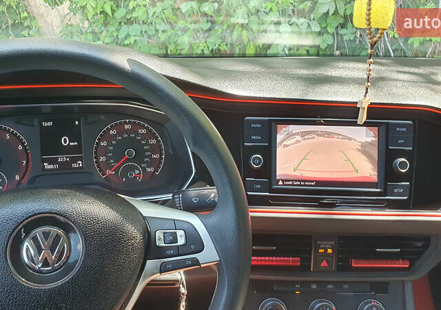 Красный Фольксваген Джетта, объемом двигателя 1.4 л и пробегом 101 тыс. км за 15599 $, фото 15 на Automoto.ua