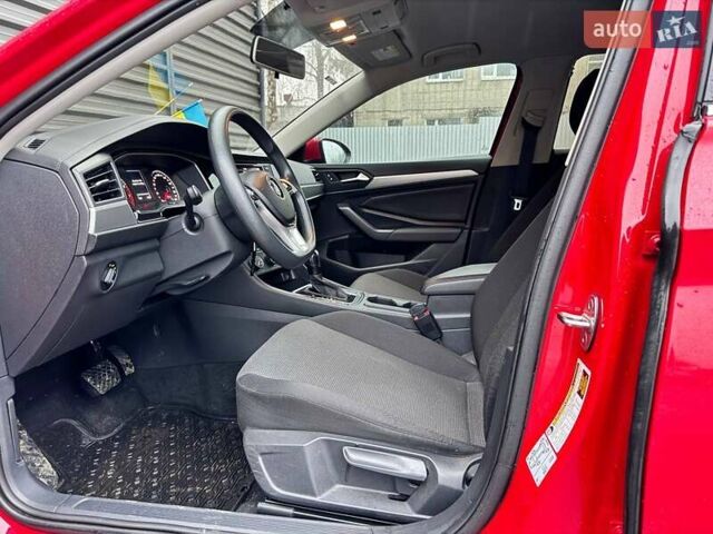 Красный Фольксваген Джетта, объемом двигателя 1.4 л и пробегом 84 тыс. км за 14000 $, фото 28 на Automoto.ua